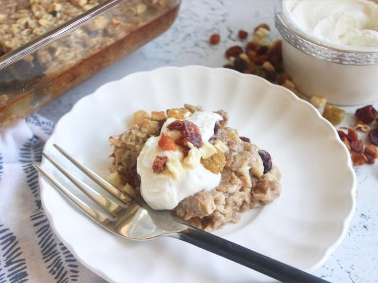 Warm Oatmeal Bake with fruitons® All American Dried Fruit with Yogurt Topping