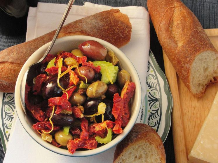 Sun Dried Tomatoes With Olives and Raisins