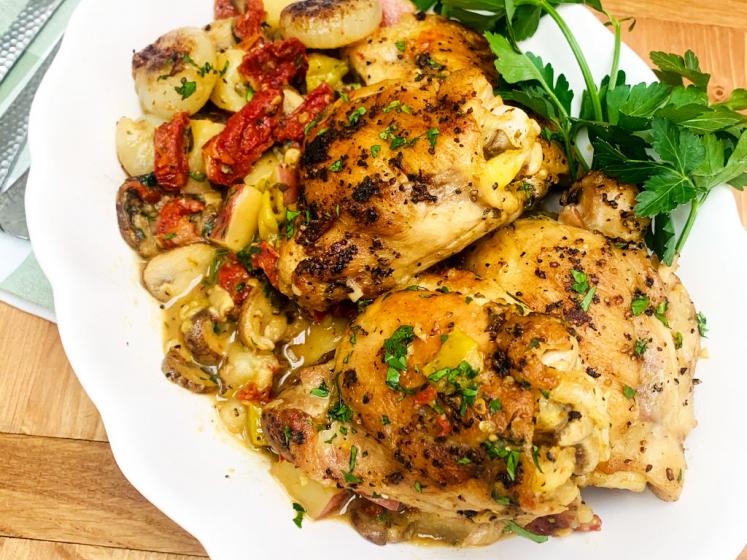 Mediterranean Chicken with  fruitons® Seasoned Sun Dried Tomatoes